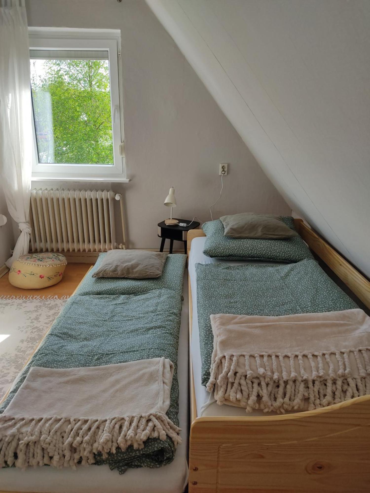 Ferienwohnung Haus Papenburg Garten Parkplatz Nordsee Buitenkant foto
