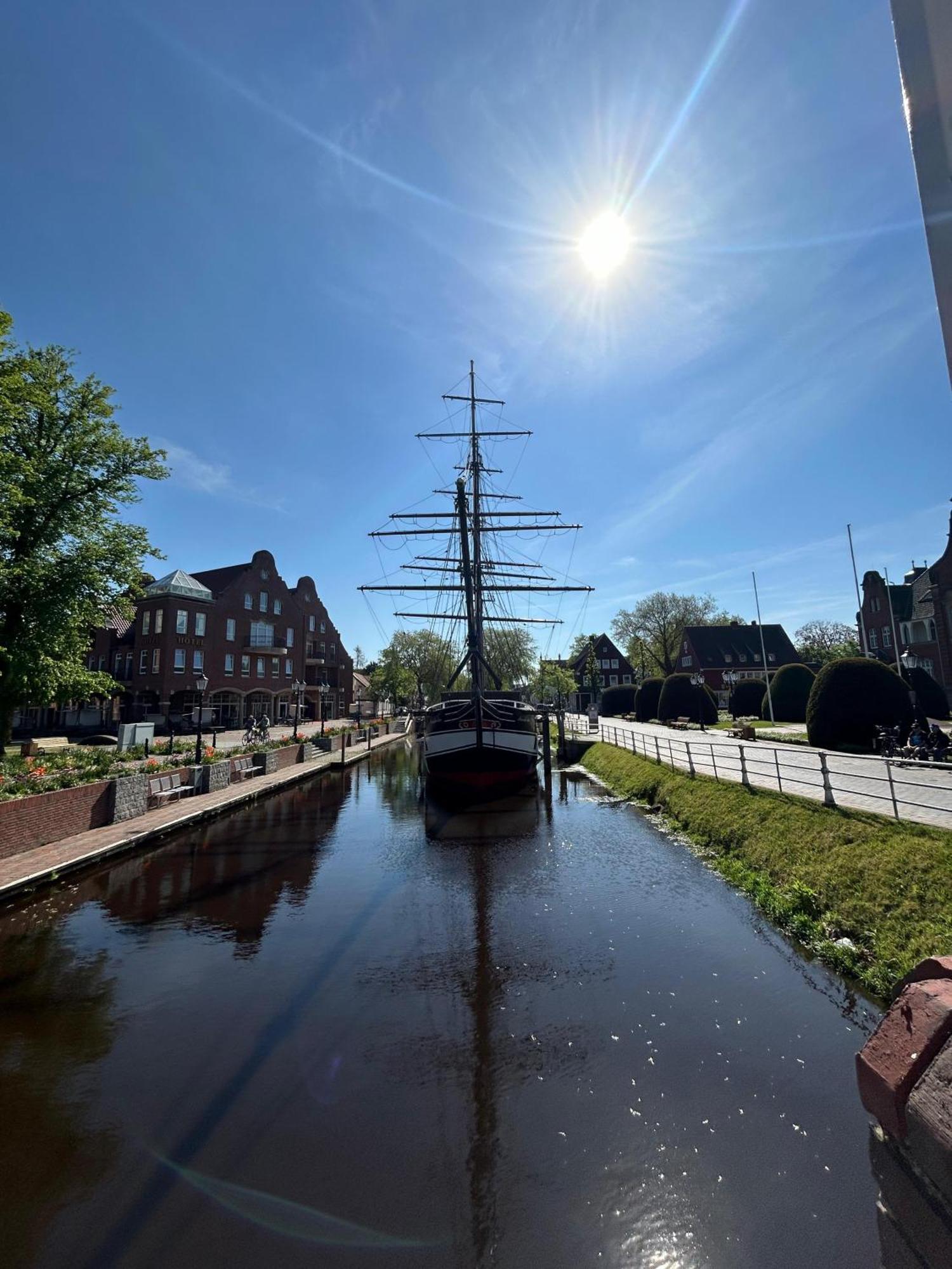 Ferienwohnung Haus Papenburg Garten Parkplatz Nordsee Buitenkant foto