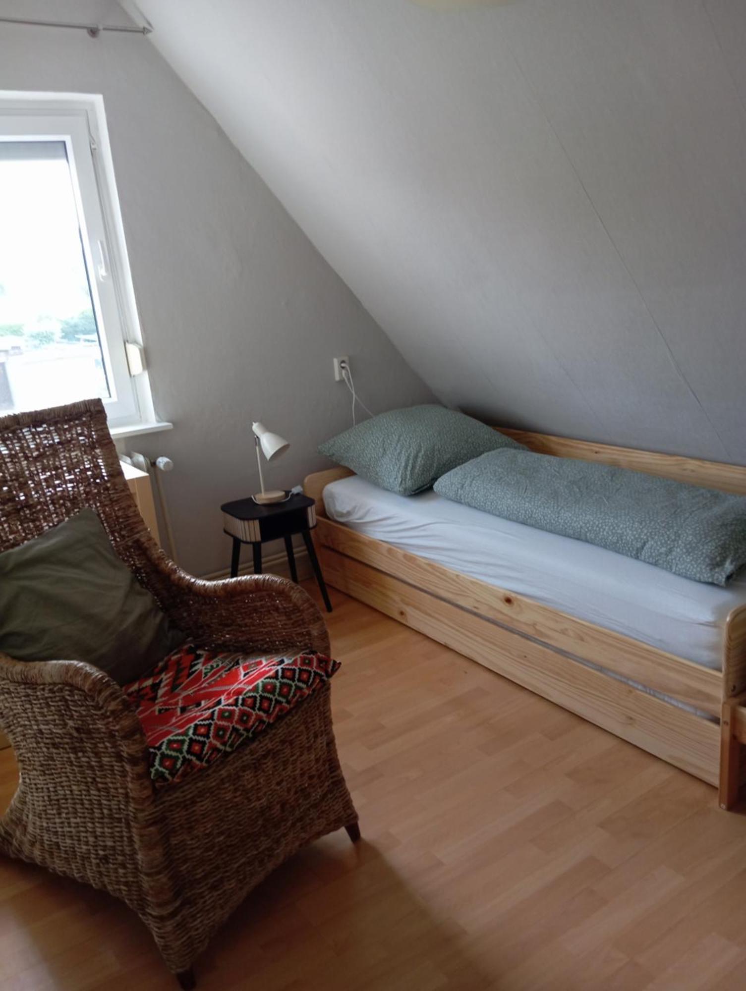 Ferienwohnung Haus Papenburg Garten Parkplatz Nordsee Buitenkant foto